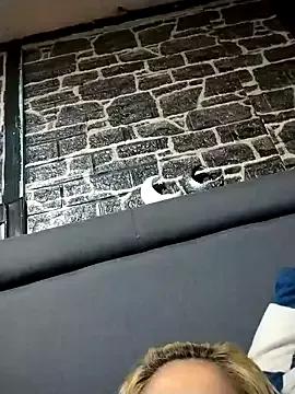 Ashleycam69 from StripChat is Freechat