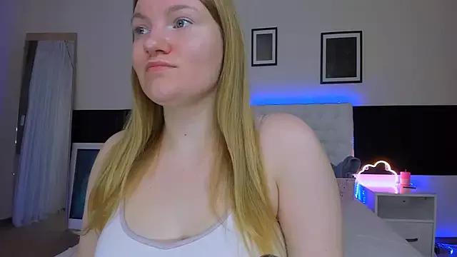 Mad beauty - checkout our excited streamers as they tease to their beloved melodies and slowly squirt for enjoyment to appease your wildest wishes.