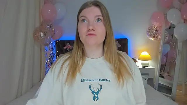 Mad beauty - checkout our excited streamers as they tease to their beloved melodies and slowly squirt for enjoyment to appease your wildest wishes.