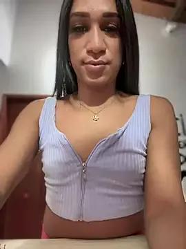 Photos of Ashly_Miller from StripChat is Freechat