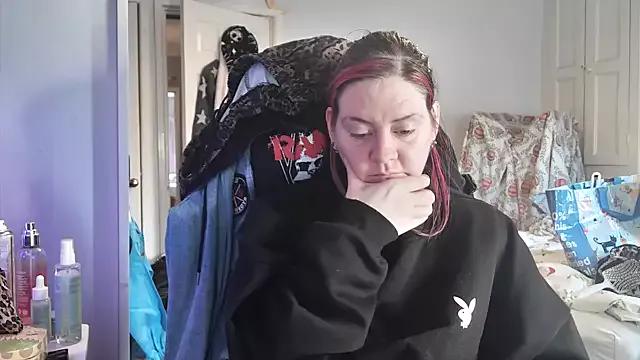 AureliaXOX from StripChat is Freechat