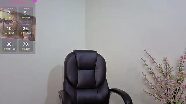 Aurora_xDreams from StripChat is Freechat