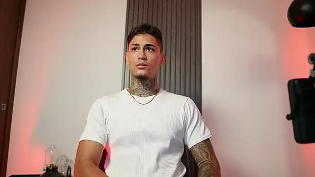 AxelVilla_ from StripChat is Freechat
