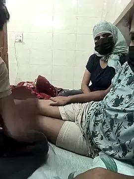 Photos of Ayesha_khann from StripChat is Group