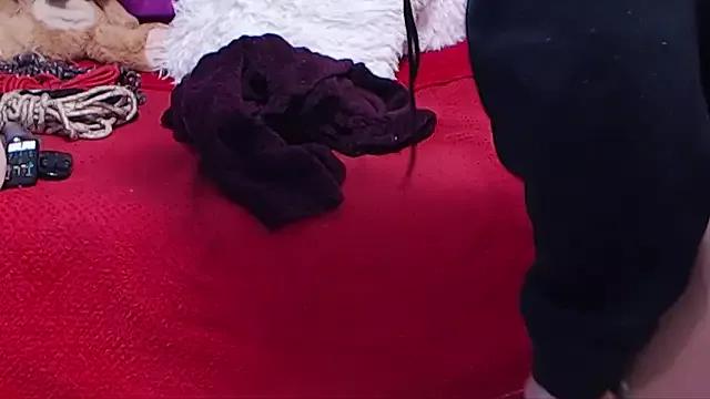 Mad beauty - checkout our excited streamers as they tease to their beloved melodies and slowly squirt for enjoyment to appease your wildest wishes.