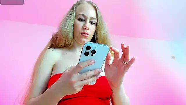 baby_alice from StripChat is Freechat