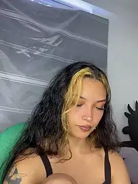 Mad beauty - checkout our excited streamers as they tease to their beloved melodies and slowly squirt for enjoyment to appease your wildest wishes.