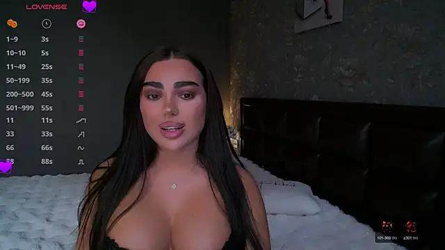 babyleilaa from StripChat is Freechat