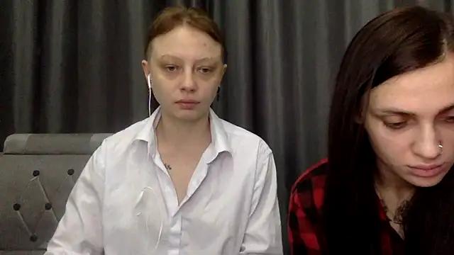 BabyLizas from StripChat