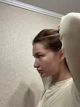 BarbaryRich from StripChat is Freechat