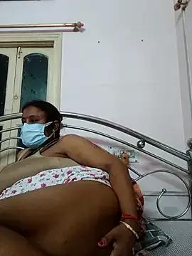 Barna_Love from StripChat is Freechat