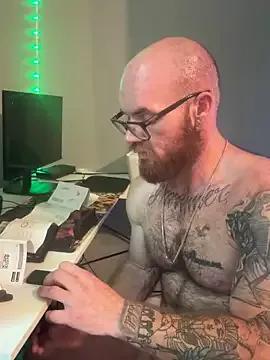 bearcub300 from StripChat is Freechat