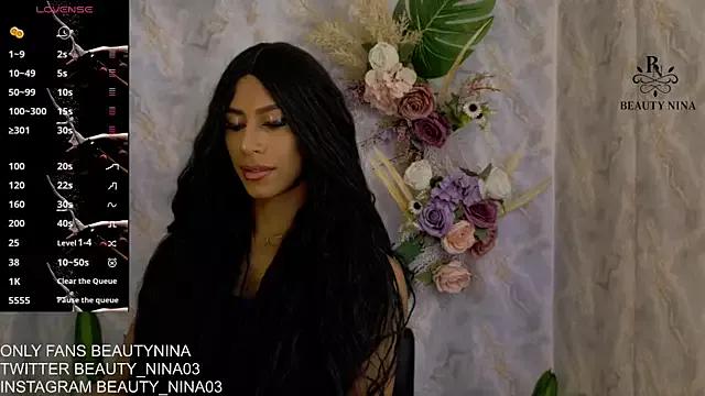 beauty_nina from StripChat is Freechat