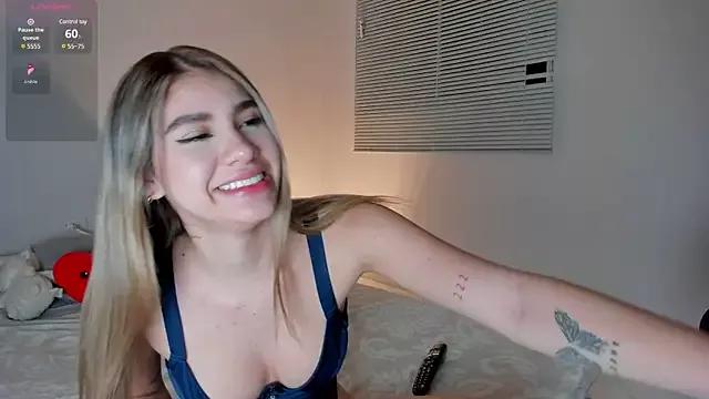 Mad beauty - checkout our excited streamers as they tease to their beloved melodies and slowly squirt for enjoyment to appease your wildest wishes.