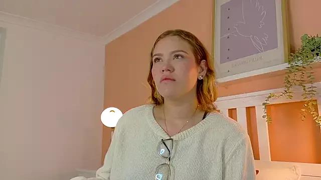 BelaMiller_ from StripChat is Freechat