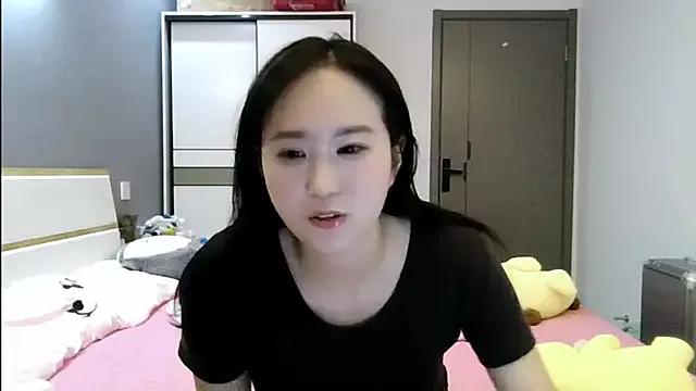 Belinda66 from StripChat is Freechat