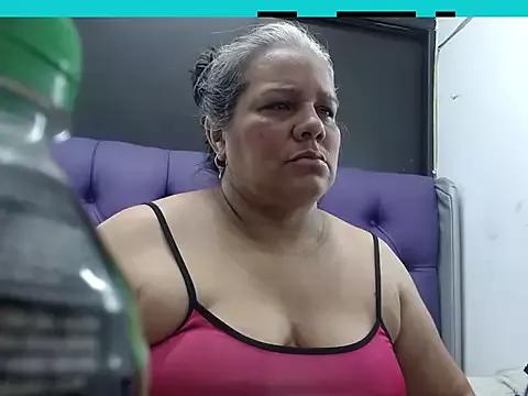 bella_lady_1 from StripChat
