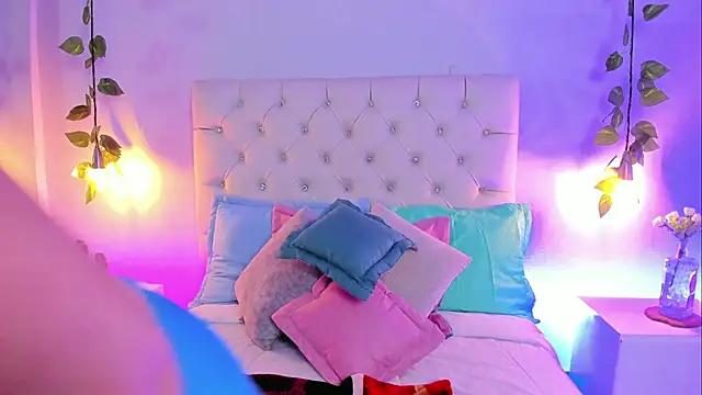 Bellaa_Ortega from StripChat