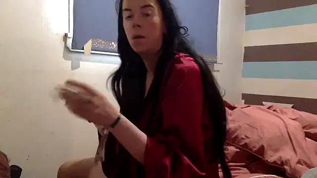Bellababexox from StripChat is Freechat