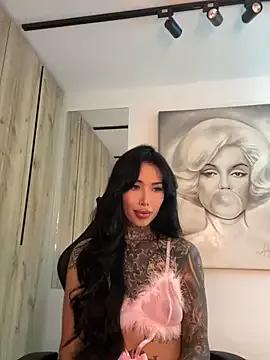 Mad beauty - checkout our excited streamers as they tease to their beloved melodies and slowly squirt for enjoyment to appease your wildest wishes.