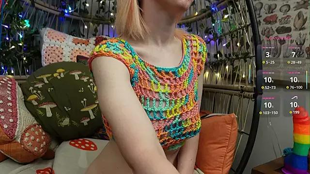 bendingofwillow from StripChat is Freechat
