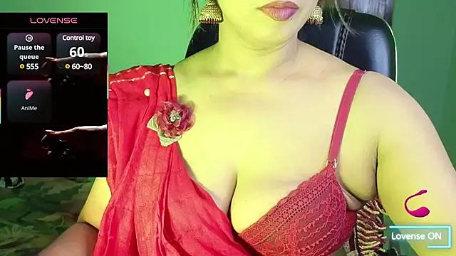 Mad beauty - checkout our excited streamers as they tease to their beloved melodies and slowly squirt for enjoyment to appease your wildest wishes.