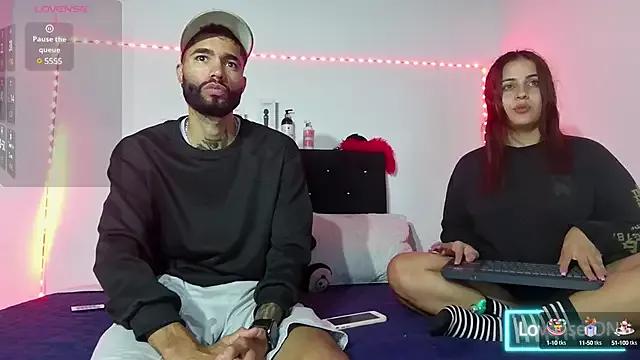 BenjaminAndMolly from StripChat is Freechat