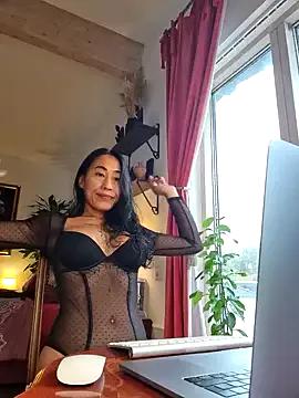 Mad beauty - checkout our excited streamers as they tease to their beloved melodies and slowly squirt for enjoyment to appease your wildest wishes.