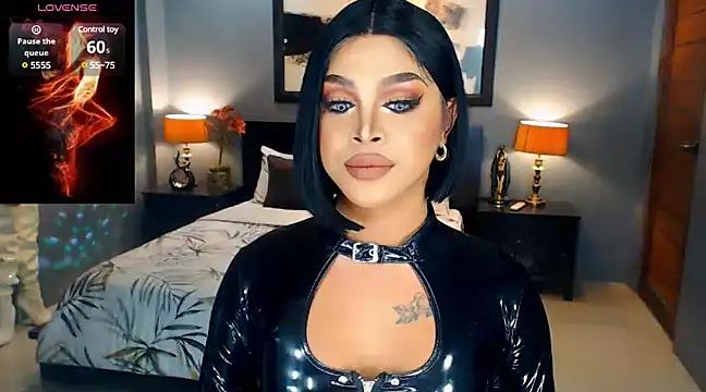 BitchyTYRA from StripChat is Freechat
