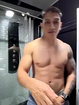 blackbullger_ from StripChat is Freechat
