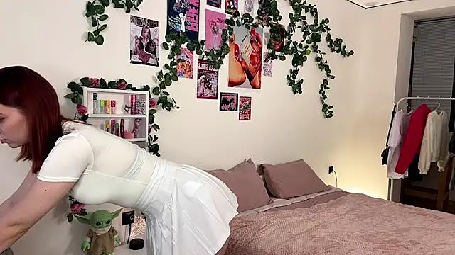 Mad beauty - checkout our excited streamers as they tease to their beloved melodies and slowly squirt for enjoyment to appease your wildest wishes.