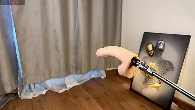 Mad beauty - checkout our excited streamers as they tease to their beloved melodies and slowly squirt for enjoyment to appease your wildest wishes.