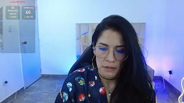 BLUE_TAY1 from StripChat is Freechat