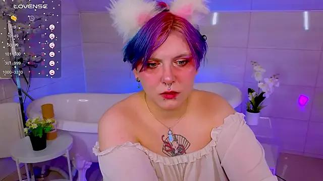 Mad beauty - checkout our excited streamers as they tease to their beloved melodies and slowly squirt for enjoyment to appease your wildest wishes.