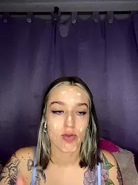 Mad beauty - checkout our excited streamers as they tease to their beloved melodies and slowly squirt for enjoyment to appease your wildest wishes.