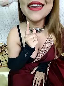 Bold__Lisa from StripChat is Freechat
