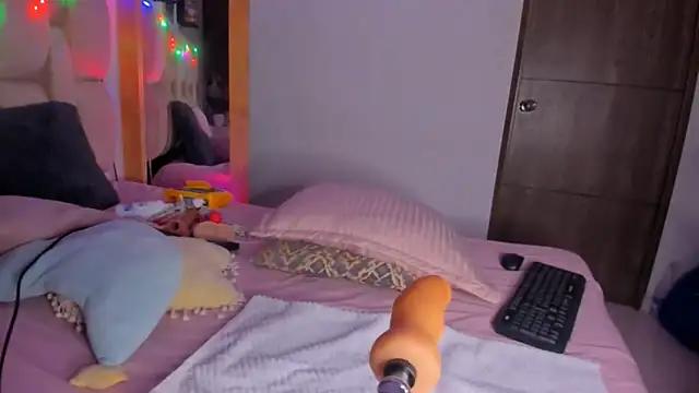 Mad beauty - checkout our excited streamers as they tease to their beloved melodies and slowly squirt for enjoyment to appease your wildest wishes.