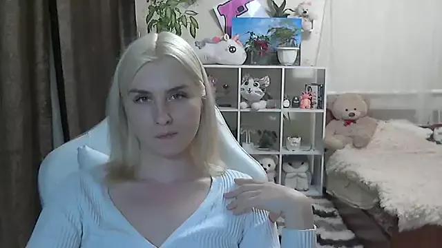 BritneyFresh from StripChat is Freechat