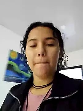 Bunny_Emmi from StripChat is Freechat