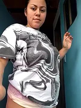 camila-titis from StripChat is Freechat