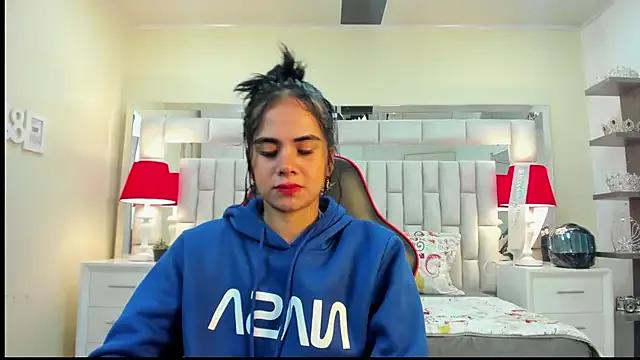 camila_sweet20 from StripChat is Freechat