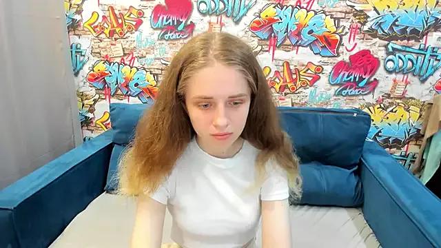 Mad beauty - checkout our excited streamers as they tease to their beloved melodies and slowly squirt for enjoyment to appease your wildest wishes.