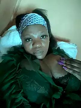 camirah from StripChat is Freechat