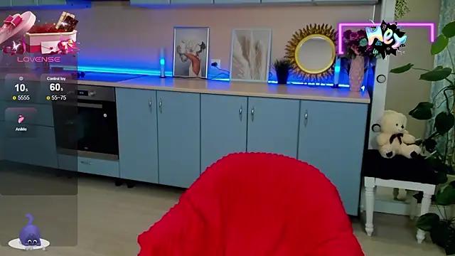 candy_queeen from StripChat is Freechat