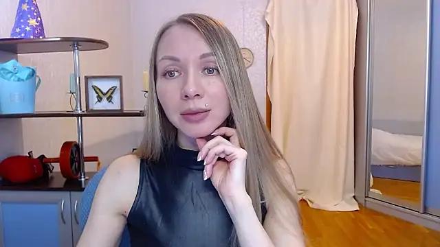 catAlisa from StripChat