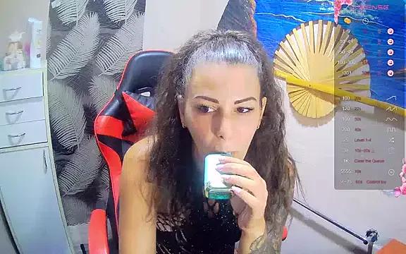Catbaby32 from StripChat is Freechat