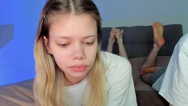 Mad beauty - checkout our excited streamers as they tease to their beloved melodies and slowly squirt for enjoyment to appease your wildest wishes.