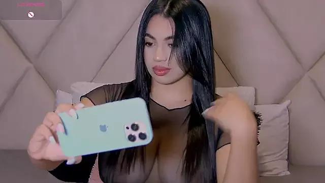 CharlotteeBrownn from StripChat is Freechat