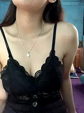 Chau_love69 from StripChat is Freechat