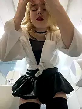 Cherry___Blossom from StripChat is Freechat